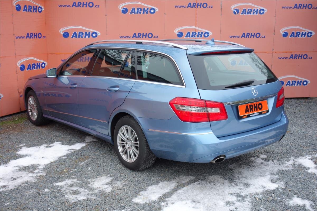 Mercedes-Benz Třídy E Kombi 3,0 l 195 kw