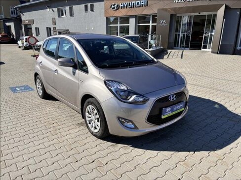 Hyundai ix20 SUV / Terénní 1,4 l 66 kw