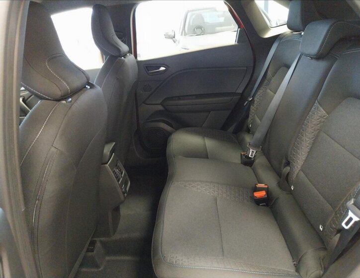 Mitsubishi Grandis SUV 1,3 l 104 kw