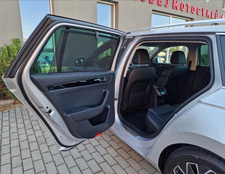 Škoda Superb Kombi 2,0 l 147 kw