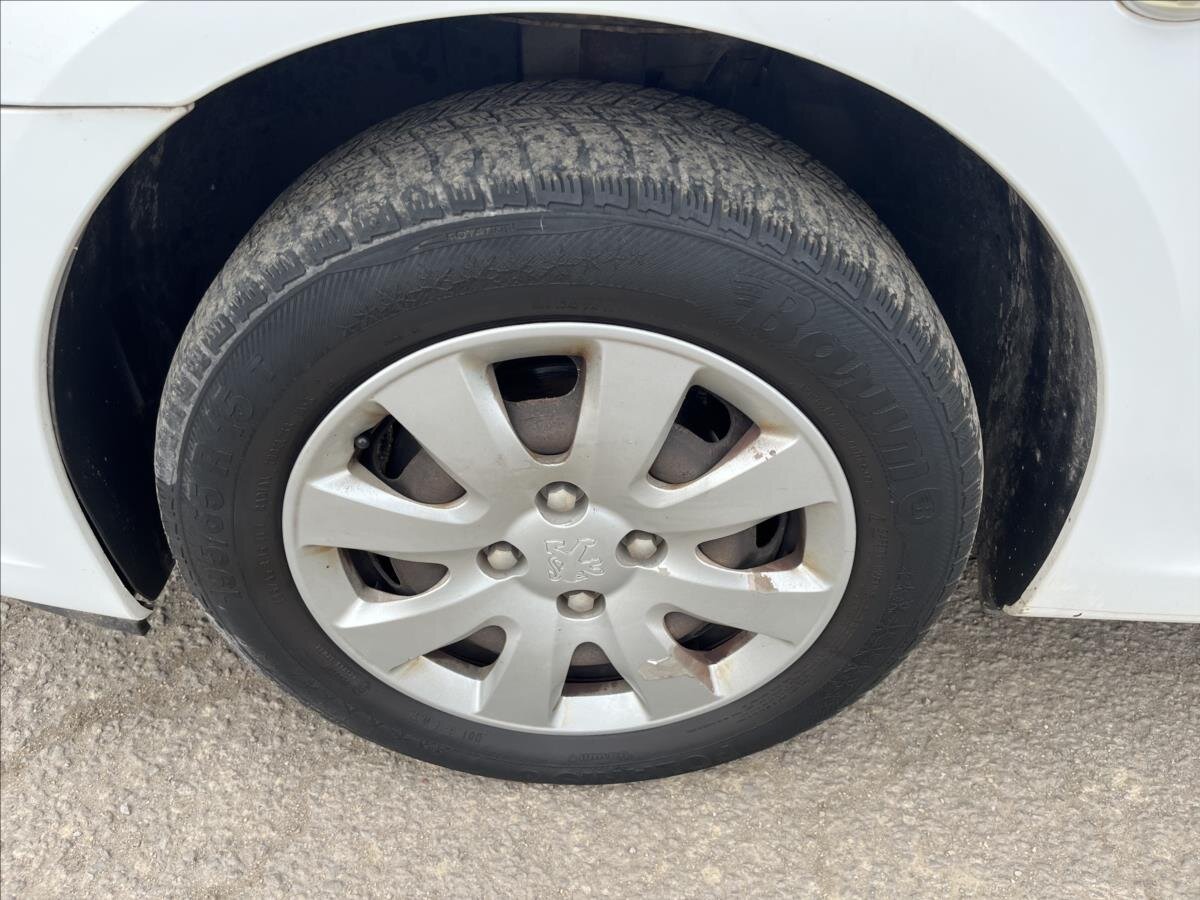 Peugeot 307 Hatchback 1,4 l 65 kw