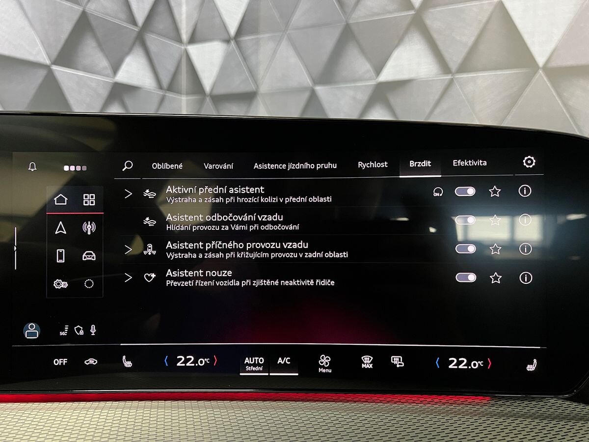 Audi Q5 SUV 2,0 l 150 kw