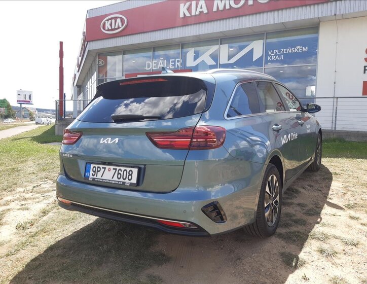 KIA Ceed 4