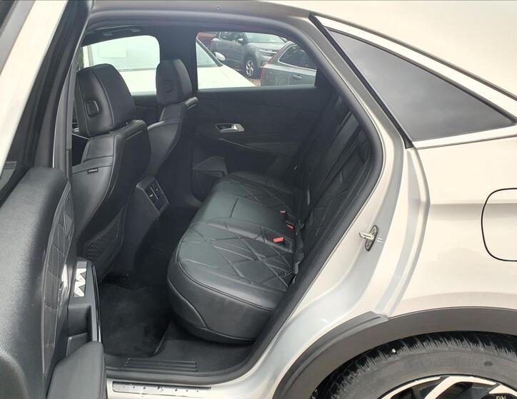 DS Automobiles DS7 Crossback 14