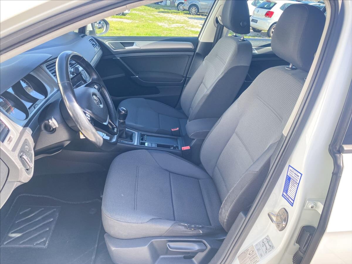 Volkswagen Golf Hatchback 1,4 l 81 kw