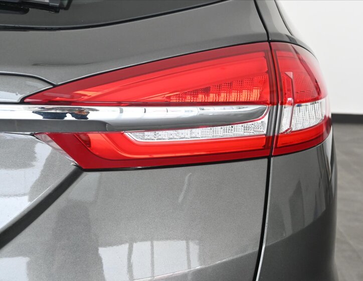 Ford Mondeo Kombi 2,0 l 140 kw