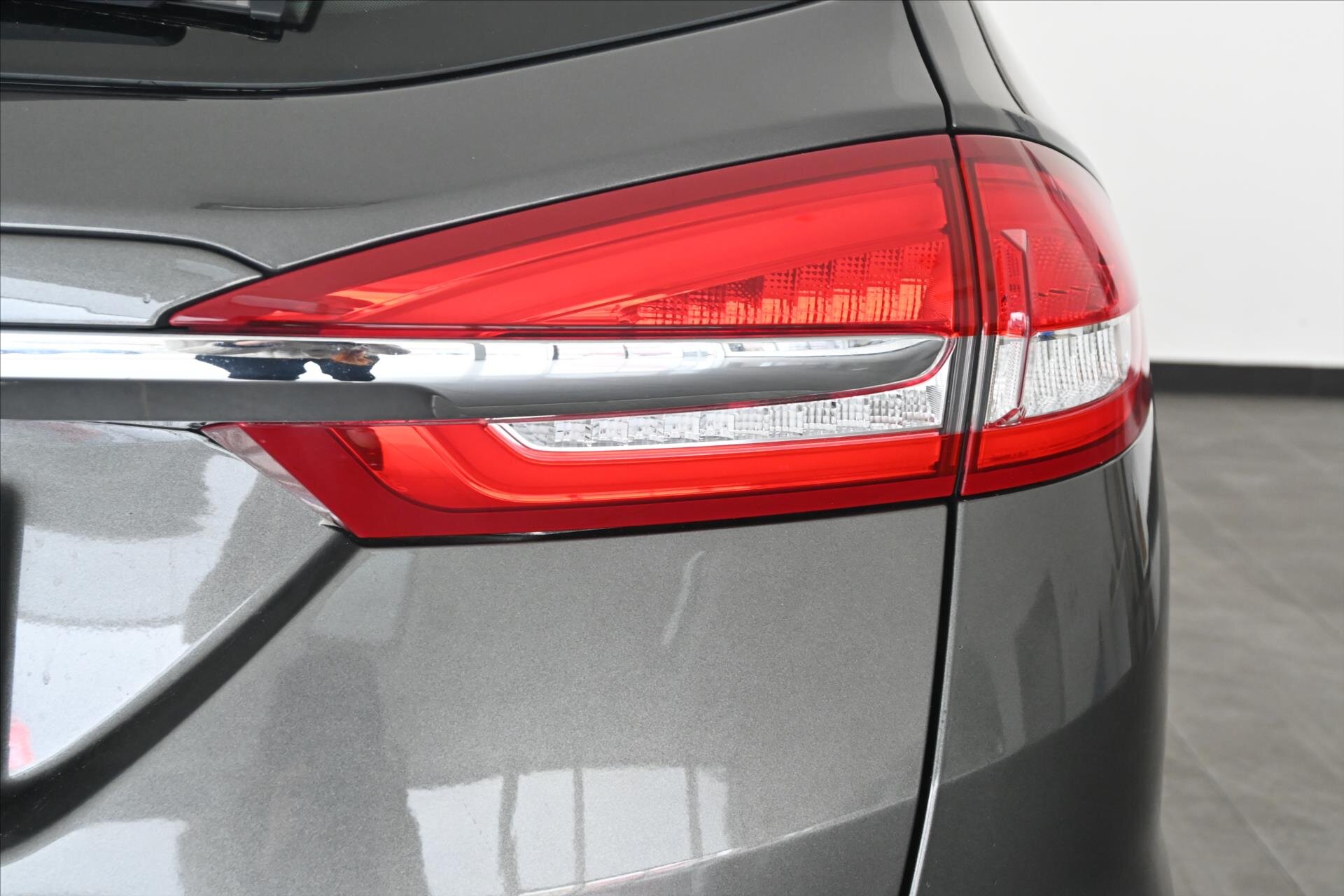 Ford Mondeo Kombi 2,0 l 140 kw