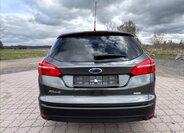 Ford Focus Kombi 999,0 92 kw