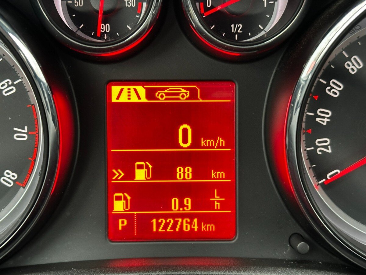 Opel Astra Hatchback 1,6 l 85 kw