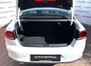 Volkswagen Passat Sedan 2,0 l 147 kw