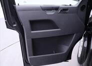 Volkswagen Caravelle 10