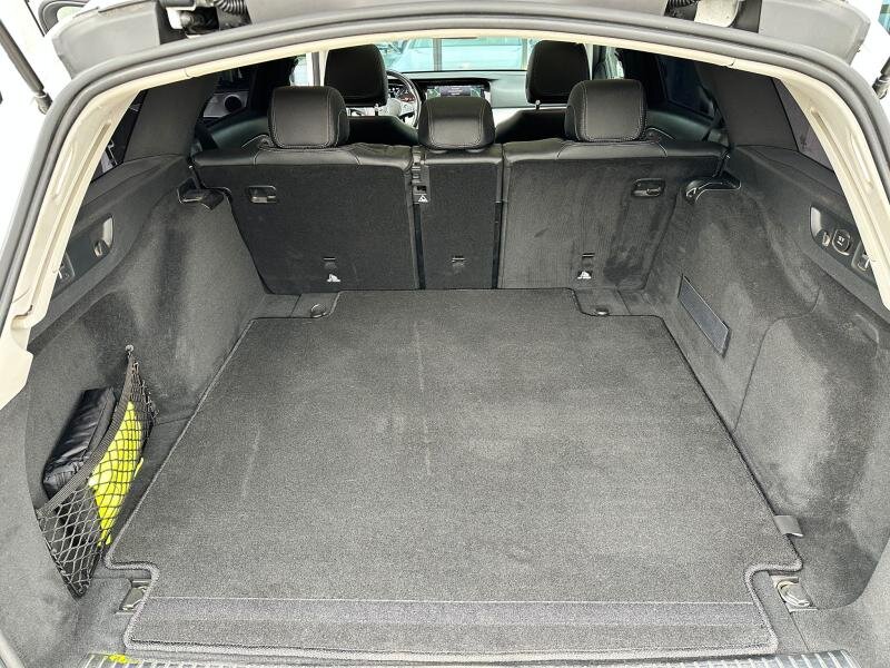 Mercedes-Benz Třídy E Kombi 2,0 l 143 kw