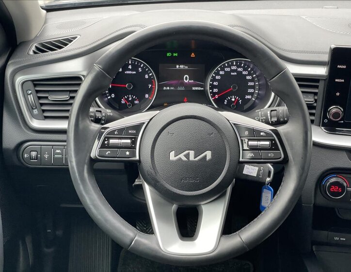 KIA Ceed Hatchback 998,0 74 kw