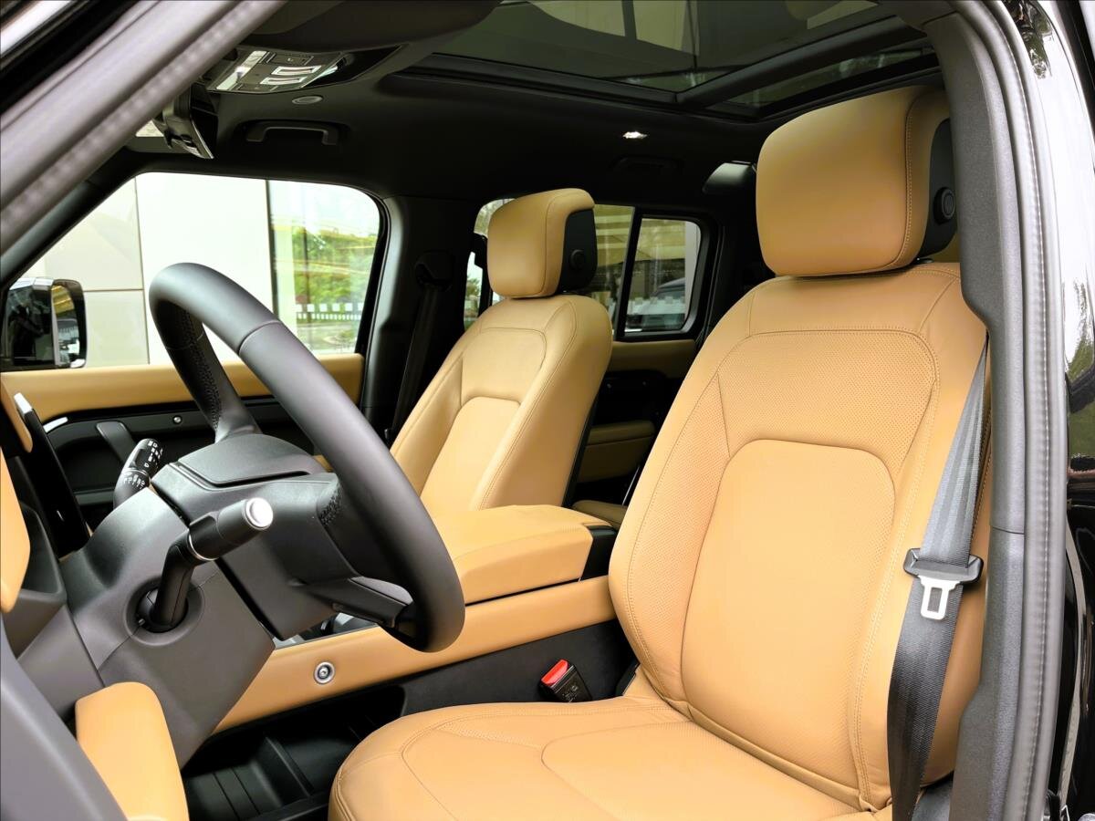 Land Rover Defender SUV / Terénní 5,0 l 313 kw