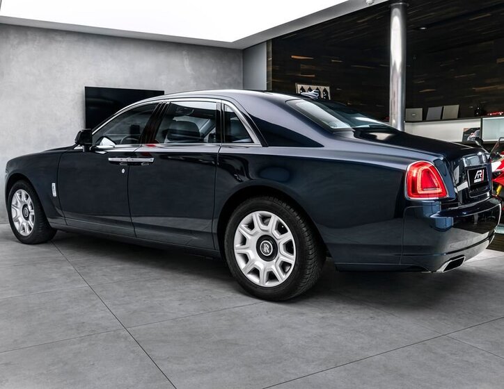 Rolls-Royce Ghost 7