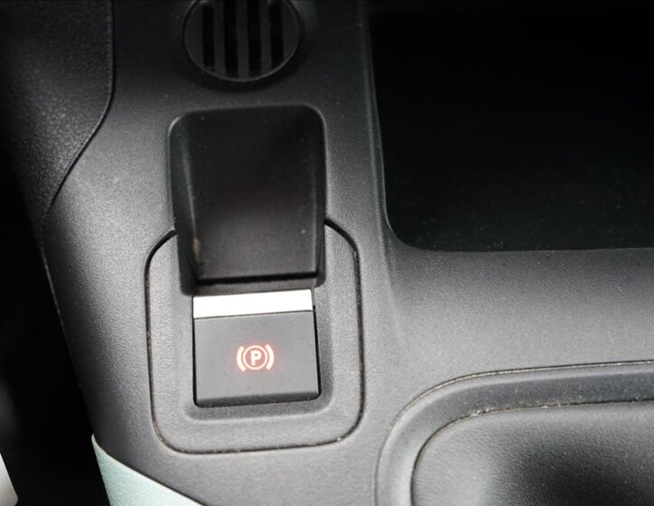 Citroën Berlingo MPV 1,5 l 96 kw