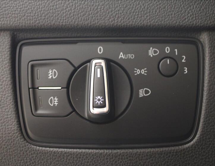 Volkswagen Passat 16