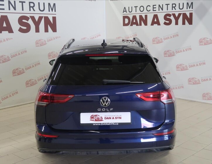 Volkswagen Golf Kombi 1,5 l 96 kw