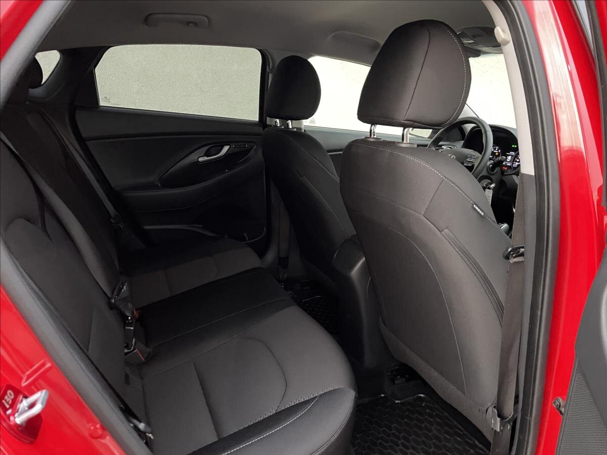 Hyundai i30 Liftback 998,0 88 kw