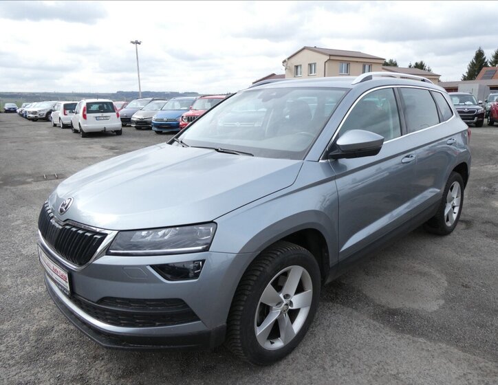 Škoda Karoq SUV / Terénní 2,0 l 110 kw