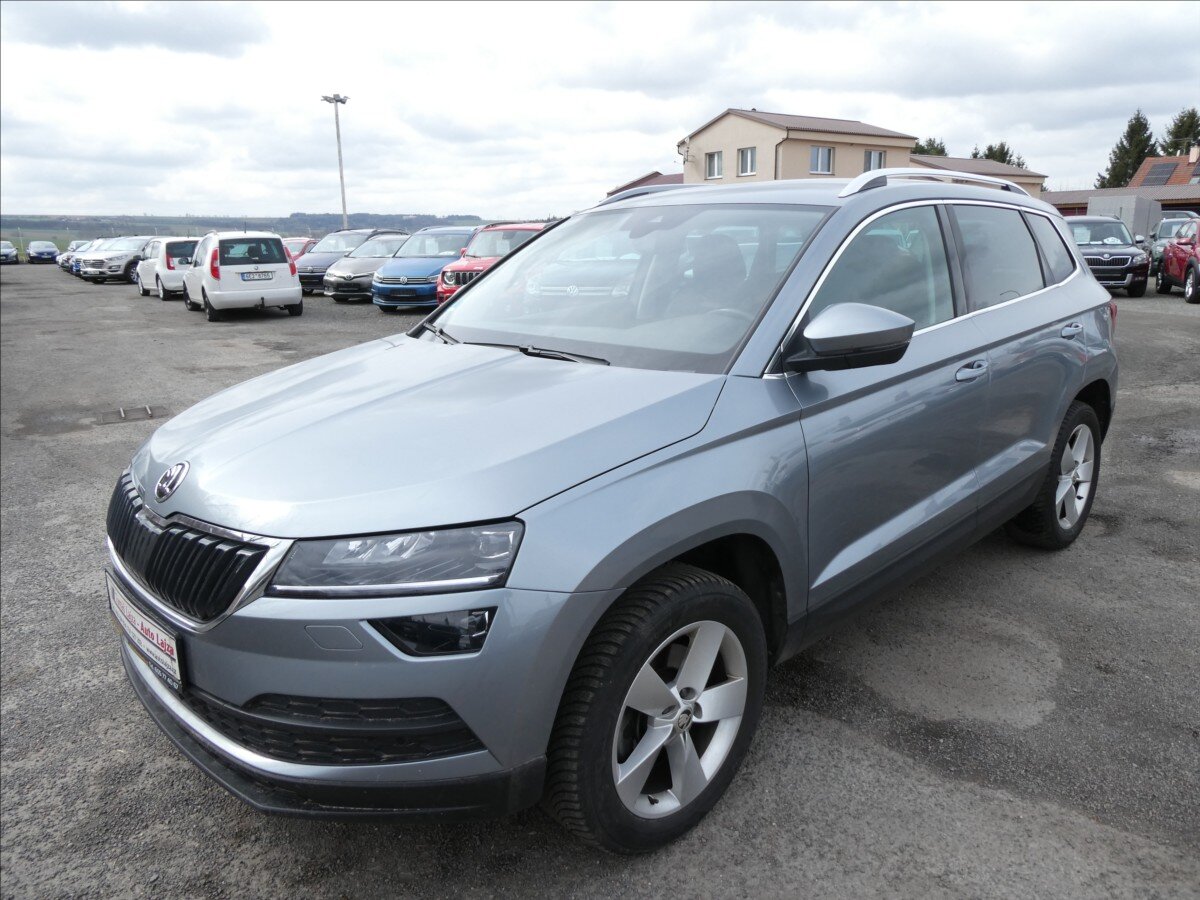 Škoda Karoq SUV / Terénní 2,0 l 110 kw
