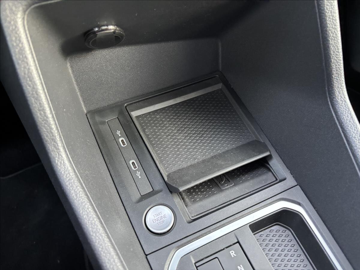 Ford Tourneo Connect MPV 1,5 l 110 kw