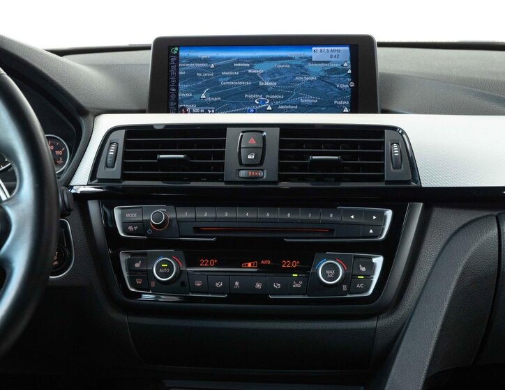 BMW Řada 4 Ostatní 2,0 l 135 kw