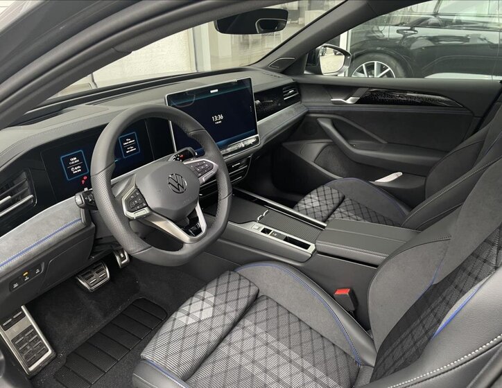 Volkswagen Passat 11