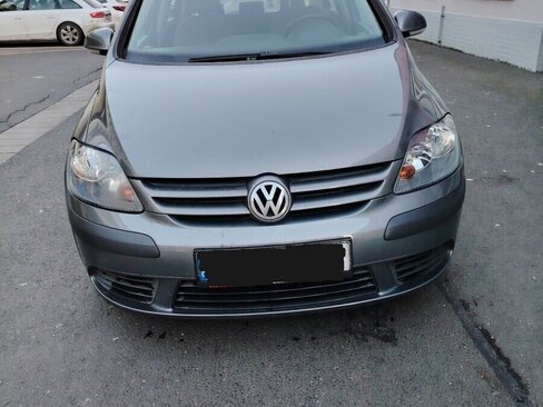 Volkswagen Golf Sedan 0,0 77 kw