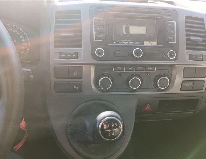 Volkswagen Multivan MPV 2,0 l 75 kw