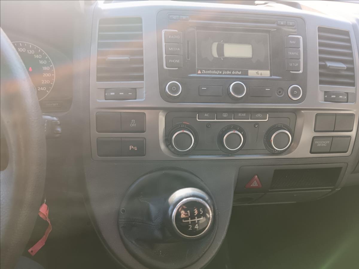 Volkswagen Multivan MPV 2,0 l 75 kw