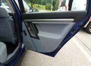 Opel Vectra Sedan / Limuzína 1,8 l 90 kw