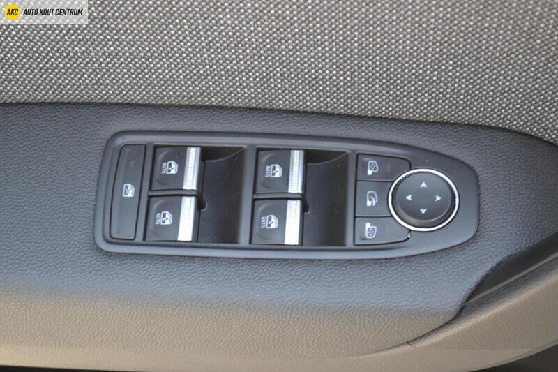 Renault Captur SUV 1,3 l 116 kw