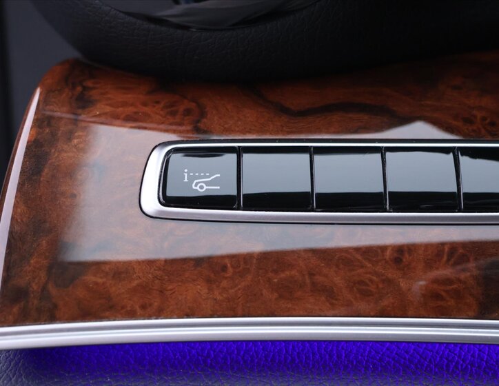 Mercedes-Benz Třídy E Kombi 2,0 l 143 kw