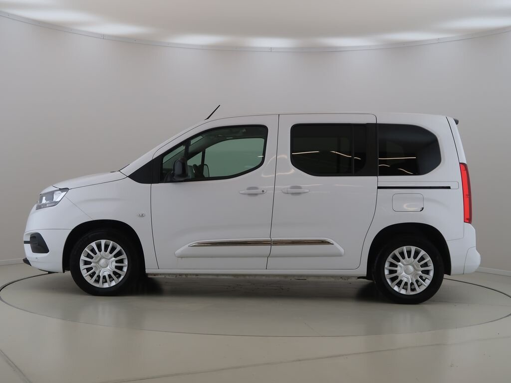 Toyota ProAce Kombi 1,5 l 96 kw