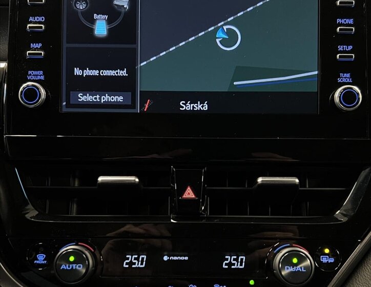 Toyota Camry Sedan 2,5 l 131 kw