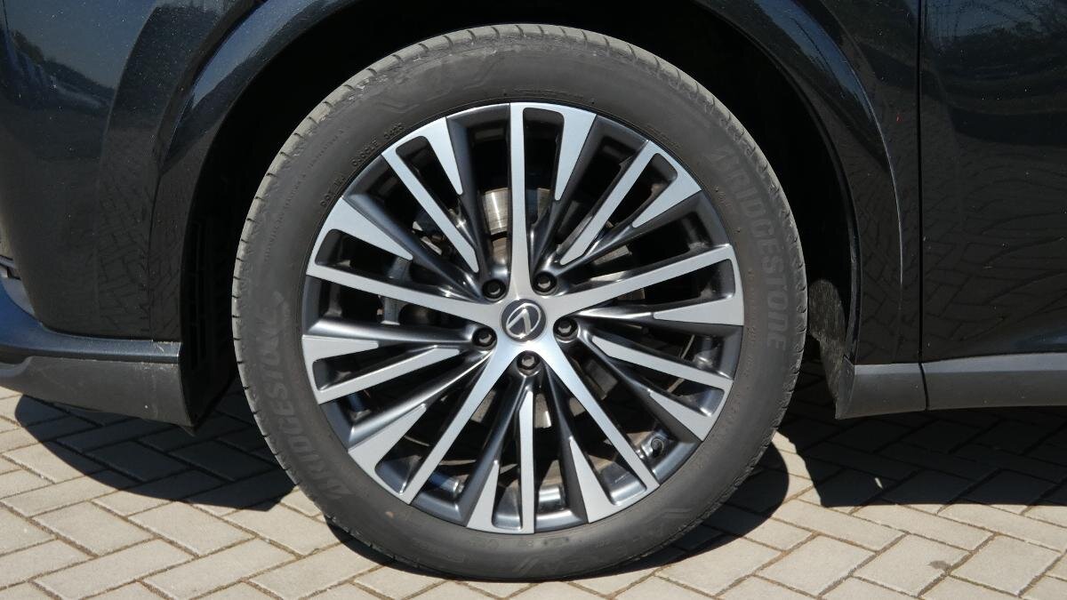 Lexus RX 350h SUV / Terénní 2,5 l 140 kw