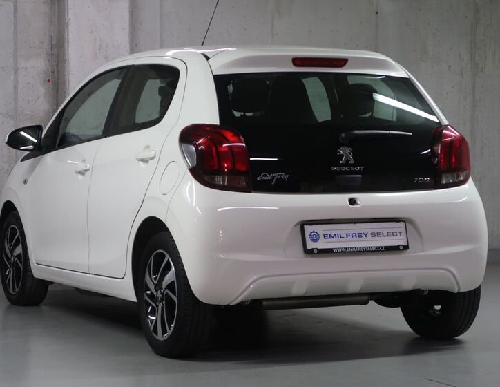Peugeot 108 7