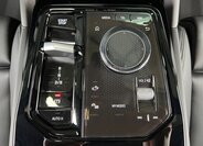 BMW Ostatní Sedan / Limuzína 0,0 290 kw