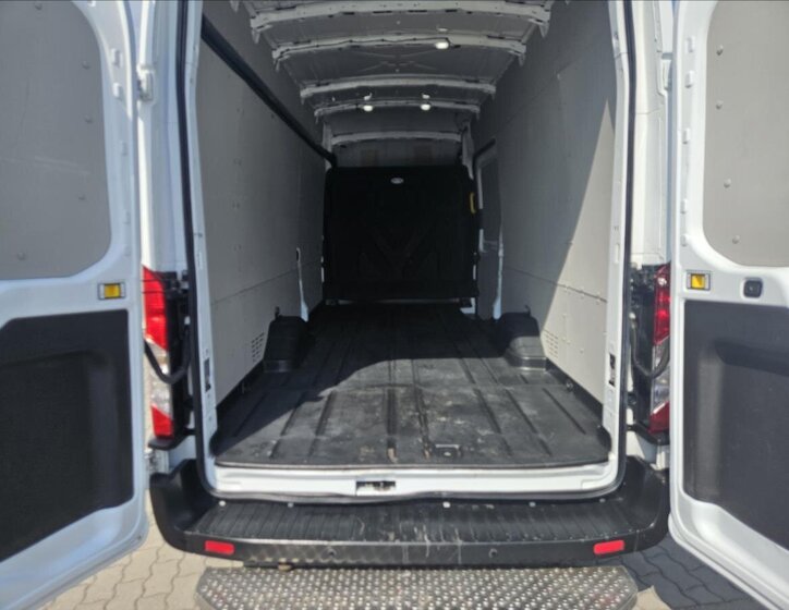 Ford Transit 5