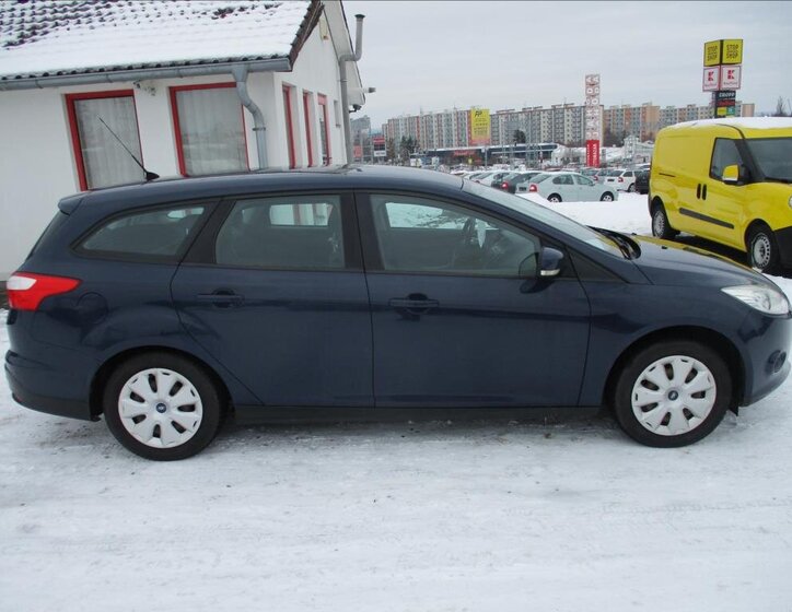 Ford Focus Kombi 1,6 l 77 kw