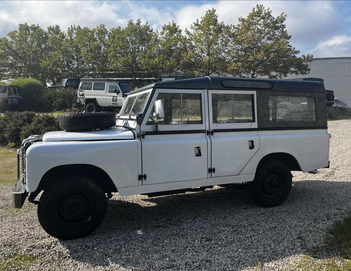 Land Rover Ostatní 5