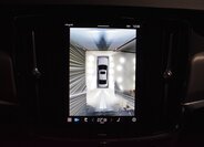 Volvo S90 Sedan / Limuzína 2,0 l 335 kw