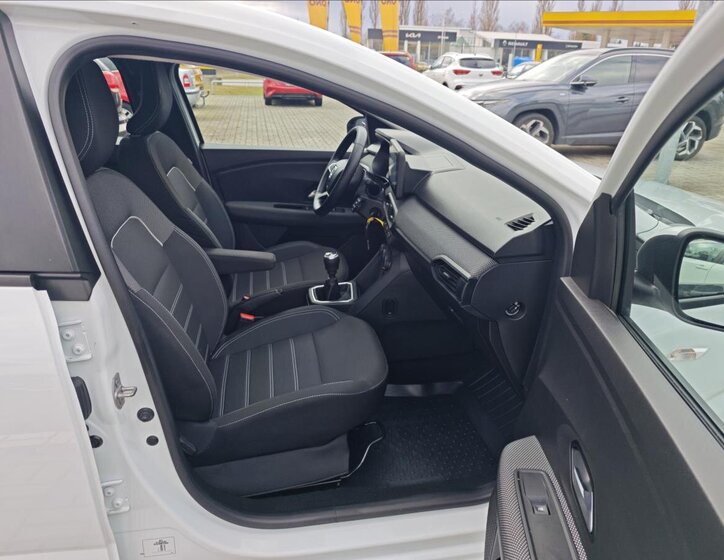 Dacia Sandero Hatchback 999,0 67 kw