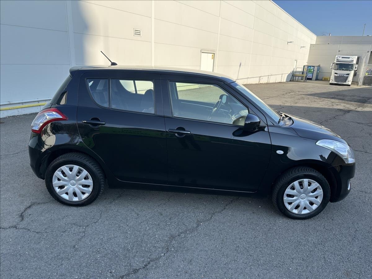 Suzuki Swift Hatchback 1,2 l 69 kw