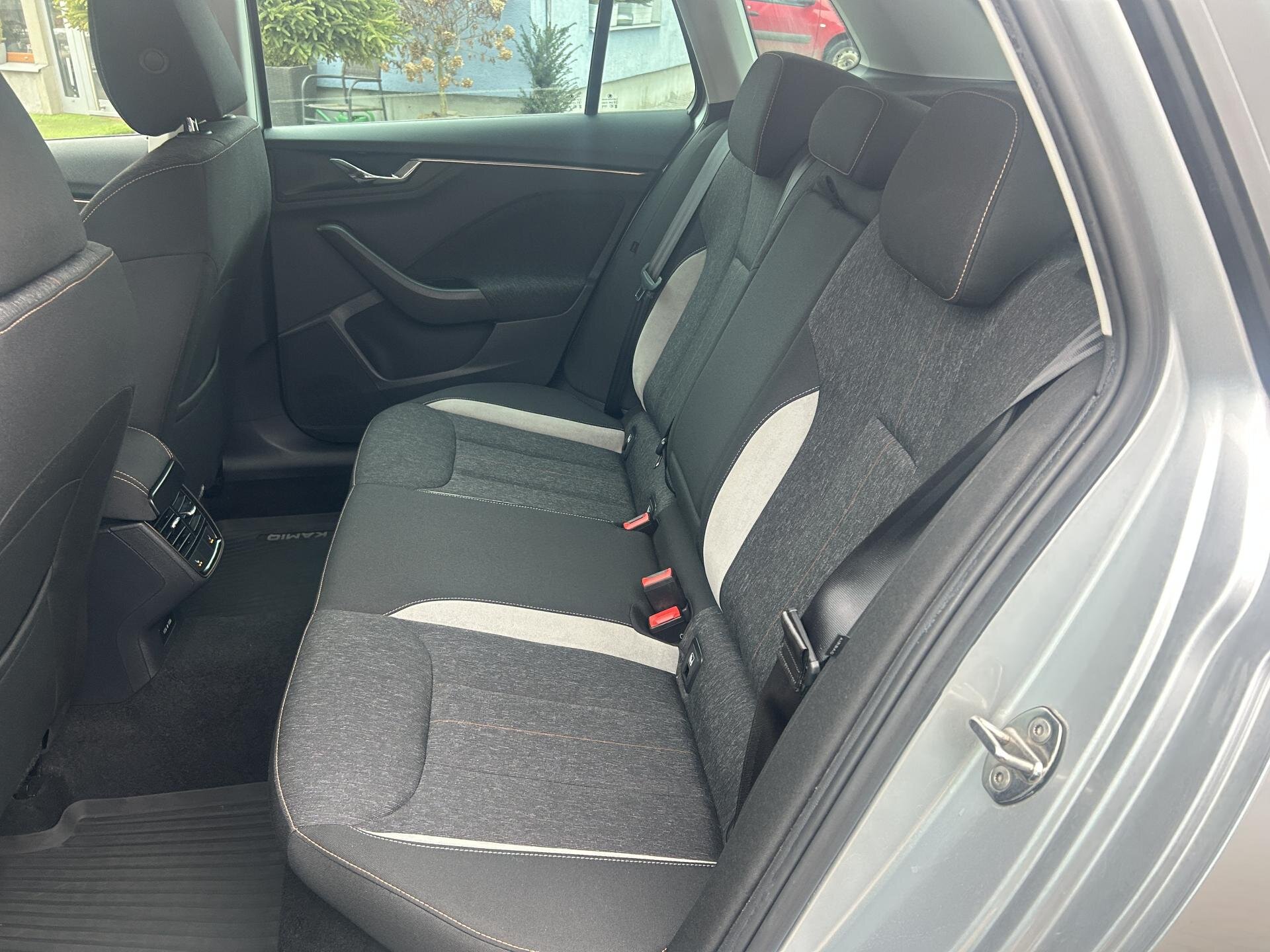 Škoda Kamiq Hatchback 999,0 85 kw