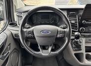 Ford Tourneo Custom 22