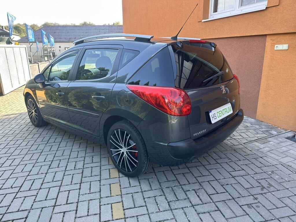 Peugeot 207 Kombi 1,6 l 88 kw