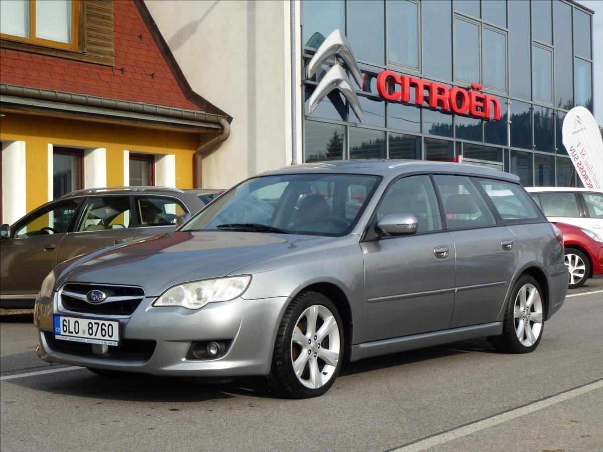 Subaru Legacy Kombi 2,0 l 121 kw