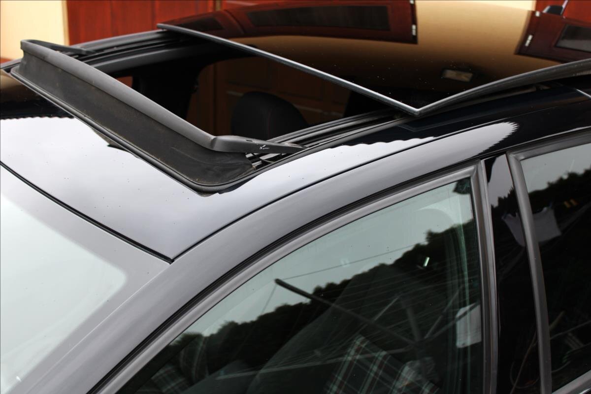 Volkswagen Polo Hatchback 1,4 l 132 kw